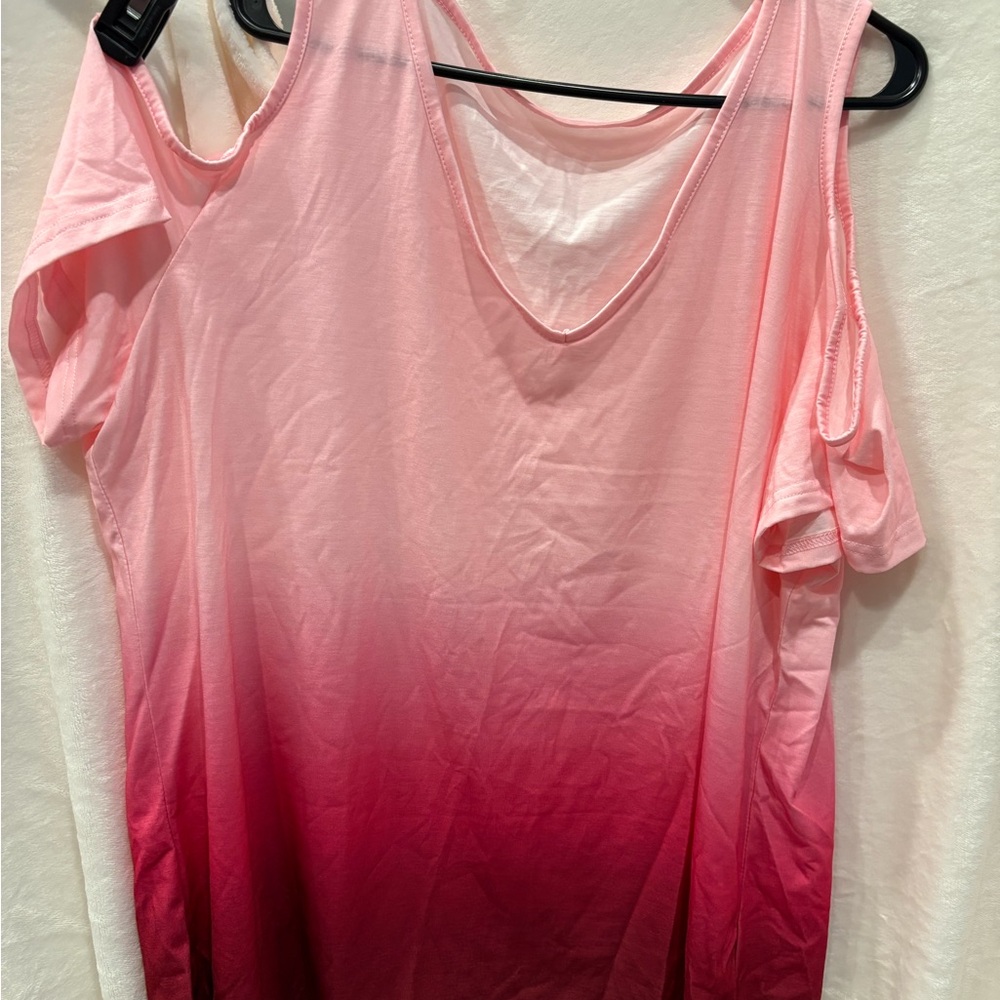 NWOT, cold shoulder Pink Ombre Women's Top